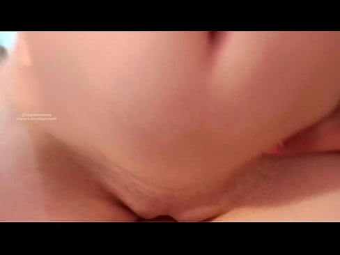 ❤️ E moe ana i loko o ka lumi o koʻu kaikuahine a pēlā wau i ala ai ️ Russian porn ma porn haw.sexonfire.ru ❌️❤
